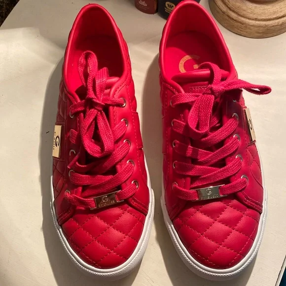 G by Guess red shoes - Picture 1 of 11